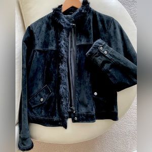 Revue Black color light jacket with softers fur functional packets size 8.